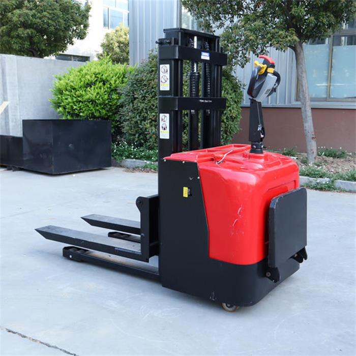 Apilador eléctrico 1500KG