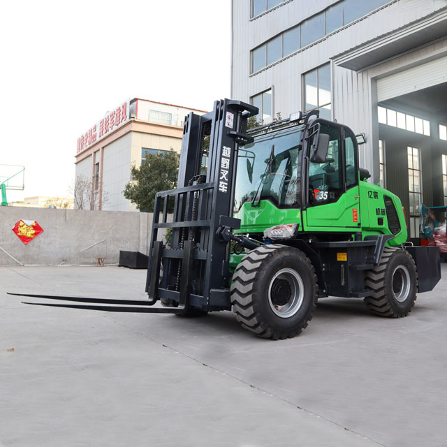 Carretilla elevadora todoterreno de 3500 kg